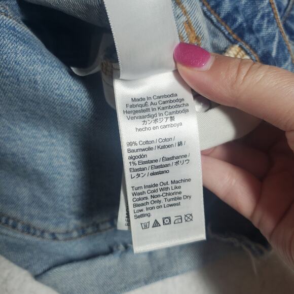 J.Crew Denim High-Rise Women's Size 25 Light Wash Jean Shorts Style AV425 Denim - Picture 12 of 14